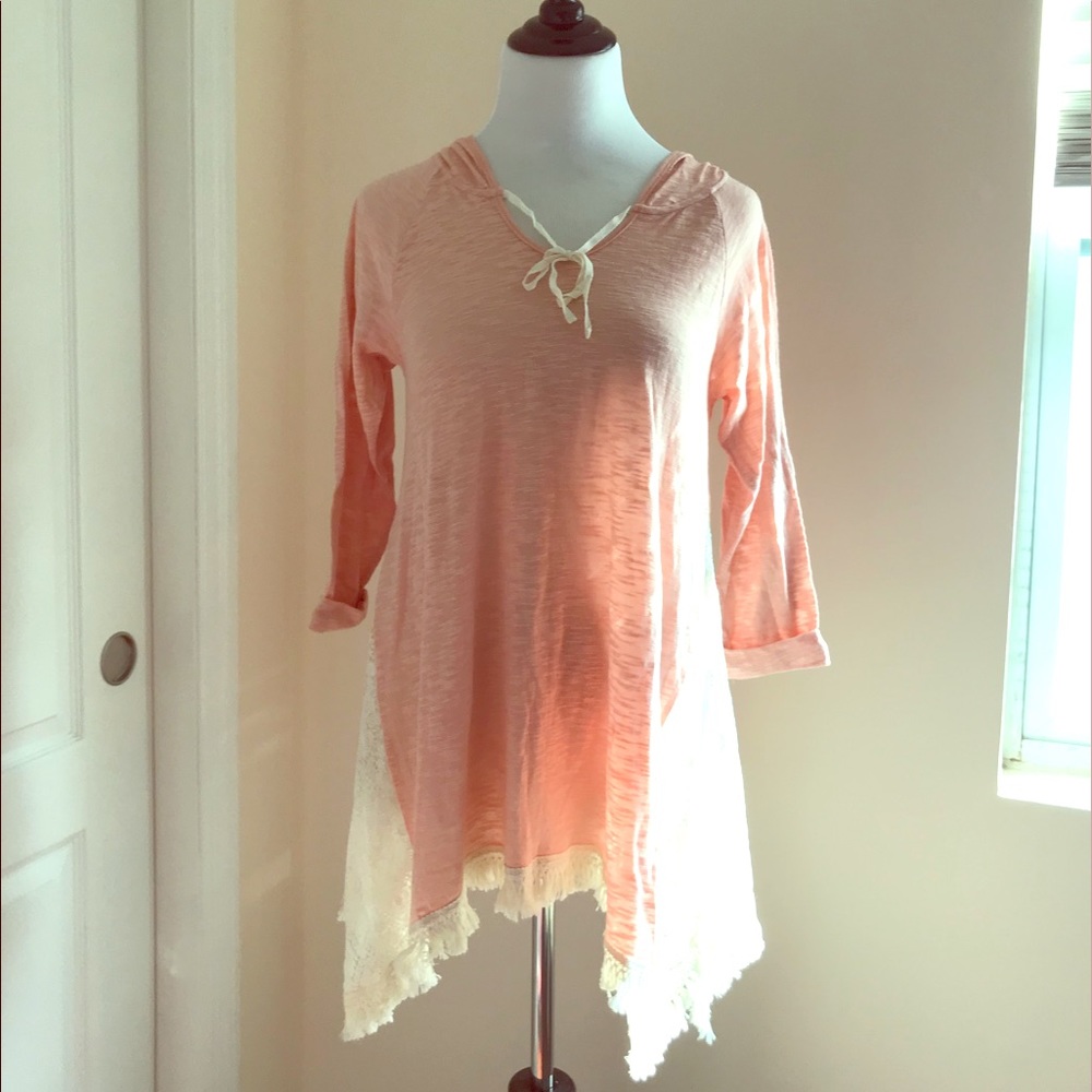 Knit top with hood NWT